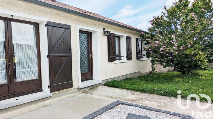 Ma-Cabane - Vente Maison Crécy-la-Chapelle, 105 m²