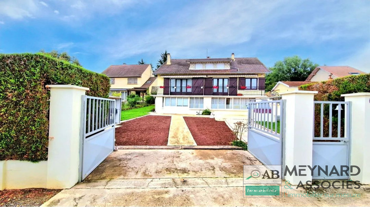 Ma-Cabane - Vente Maison Crécy-la-Chapelle, 142 m²