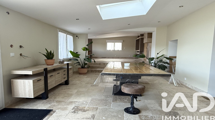 Ma-Cabane - Vente Maison Crécy-la-Chapelle, 254 m²