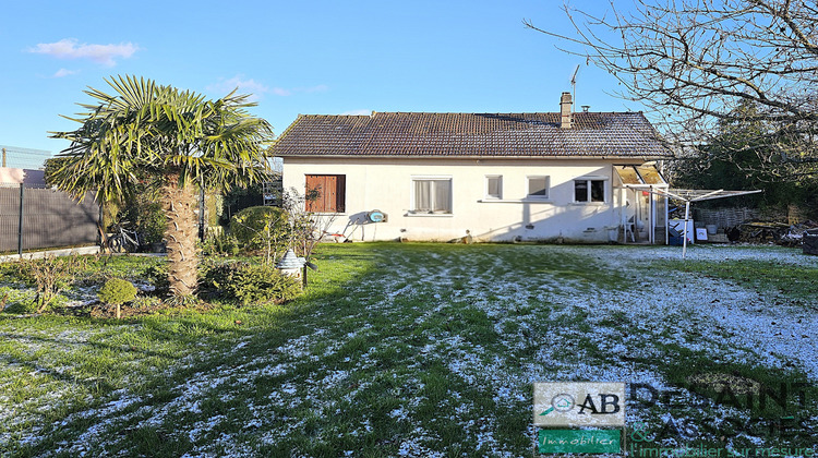 Ma-Cabane - Vente Maison Crécy-la-Chapelle, 64 m²