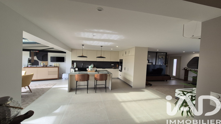 Ma-Cabane - Vente Maison Crécy-la-Chapelle, 115 m²