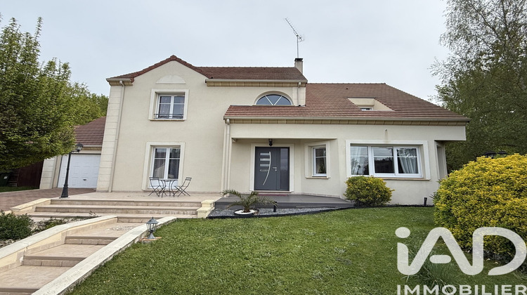 Ma-Cabane - Vente Maison Crécy-la-Chapelle, 182 m²