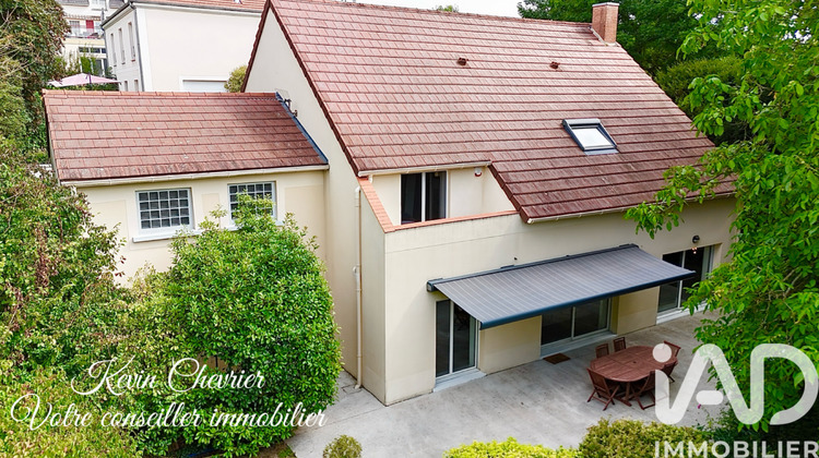 Ma-Cabane - Vente Maison Crécy-la-Chapelle, 250 m²