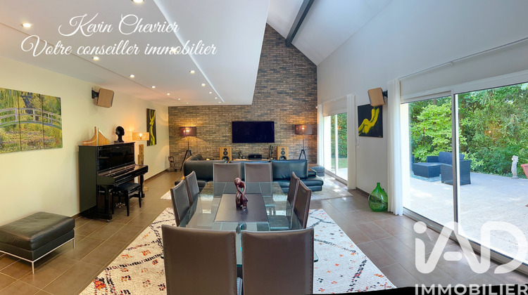 Ma-Cabane - Vente Maison Crécy-la-Chapelle, 250 m²