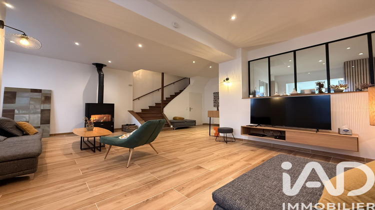 Ma-Cabane - Vente Maison Crécy-la-Chapelle, 207 m²