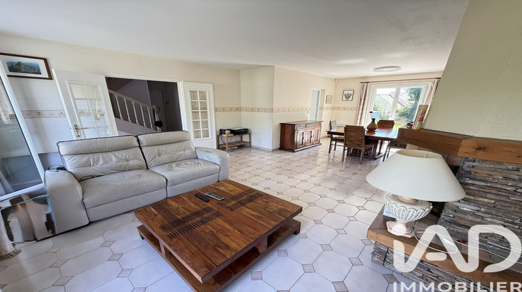 Ma-Cabane - Vente Maison Crécy-la-Chapelle, 103 m²