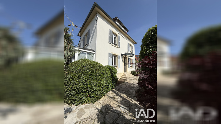 Ma-Cabane - Vente Maison Crécy-la-Chapelle, 185 m²