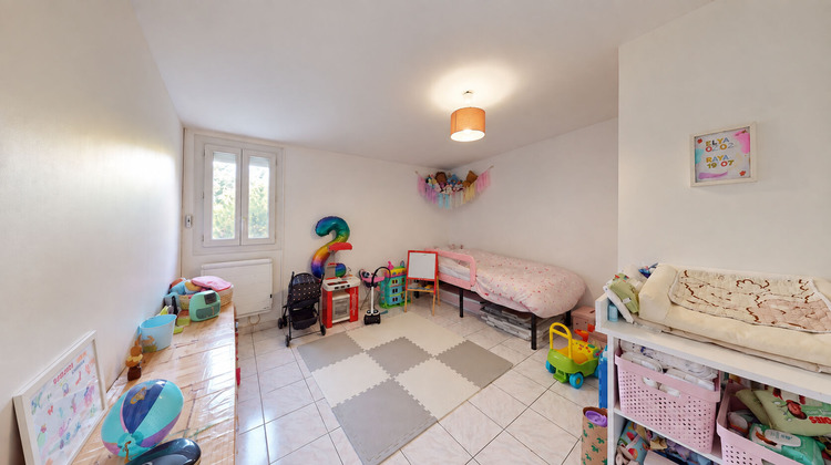 Ma-Cabane - Vente Maison CRECY-LA-CHAPELLE, 109 m²