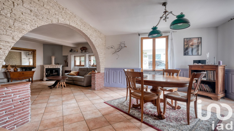 Ma-Cabane - Vente Maison Crecy la Chappelle, 173 m²