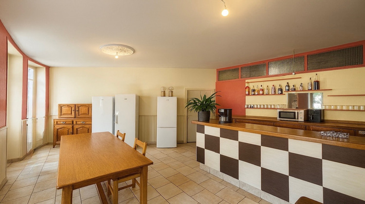 Ma-Cabane - Vente Maison Cremeaux, 207 m²