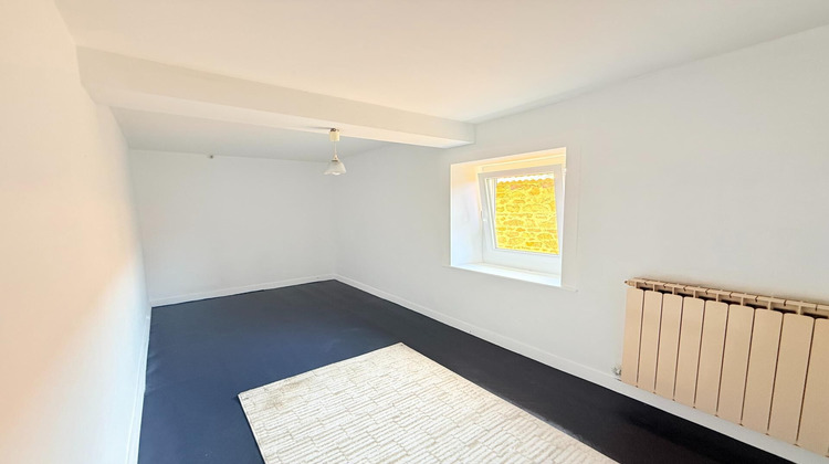 Ma-Cabane - Vente Maison Cremeaux, 114 m²