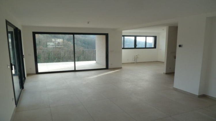 Ma-Cabane - Vente Maison Crempigny-Bonneguête, 139 m²