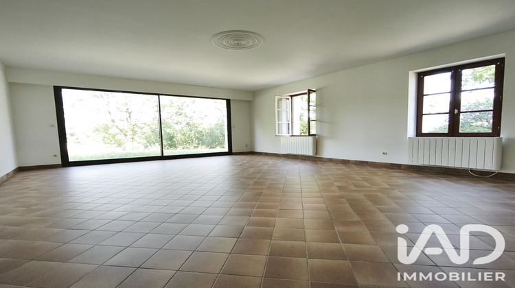Ma-Cabane - Vente Maison Crennes-sur-Fraubée, 241 m²