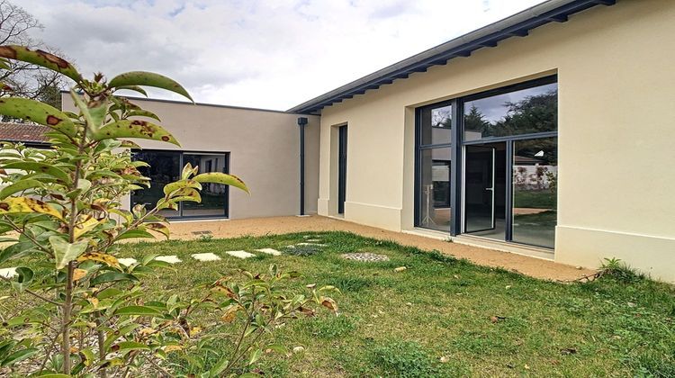 Ma-Cabane - Vente Maison CREPIEUX LA PAPE, 192 m²