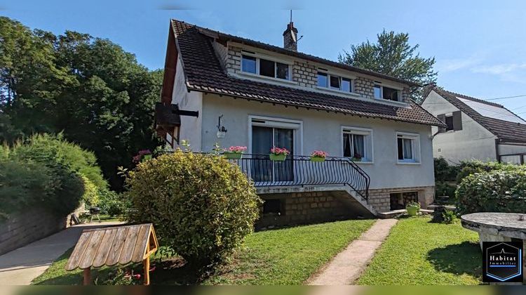 Ma-Cabane - Vente Maison CREPY-EN-VALOIS, 143 m²