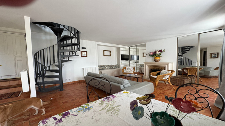 Ma-Cabane - Vente Maison CRESPIERES, 63 m²