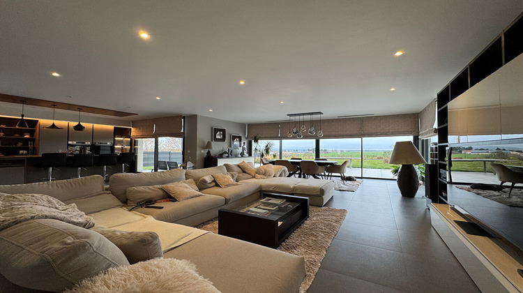 Ma-Cabane - Vente Maison CRESPIERES, 208 m²