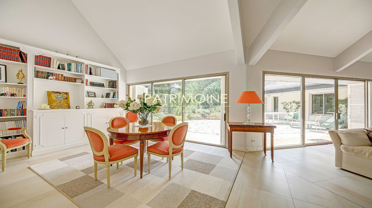 Ma-Cabane - Vente Maison CRESPIERES, 311 m²