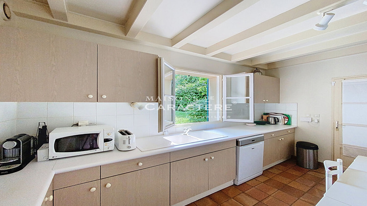 Ma-Cabane - Vente Maison CRESPIERES, 255 m²