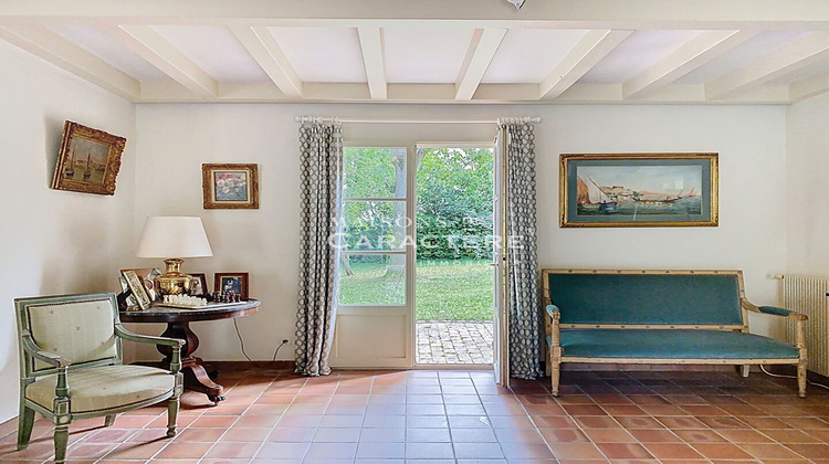 Ma-Cabane - Vente Maison CRESPIERES, 255 m²