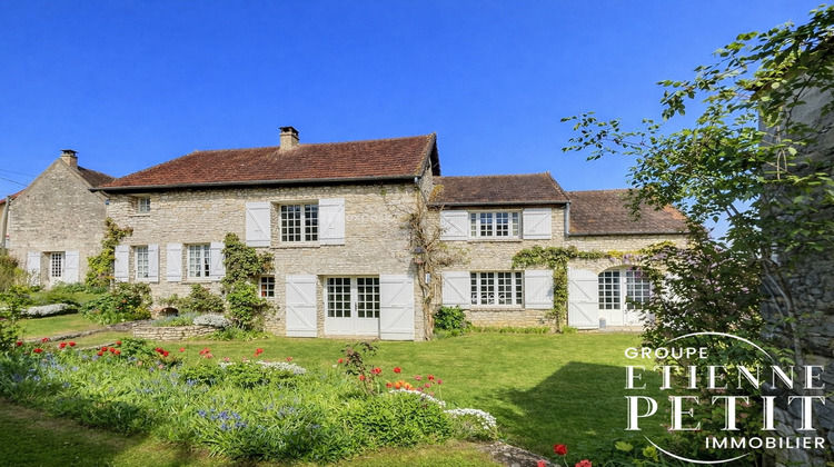 Ma-Cabane - Vente Maison CRESPIERES, 270 m²