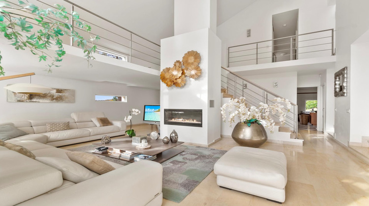 Ma-Cabane - Vente Maison Crespieres, 260 m²