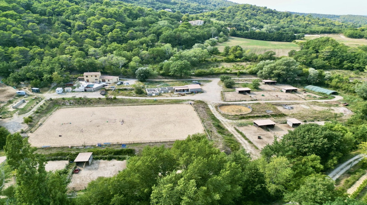 Ma-Cabane - Vente Maison Crestet, 251 m²