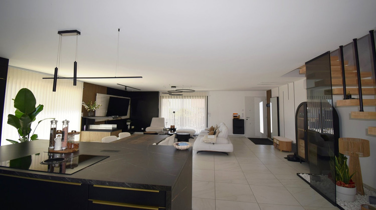 Ma-Cabane - Vente Maison CREUZIER LE VIEUX, 161 m²