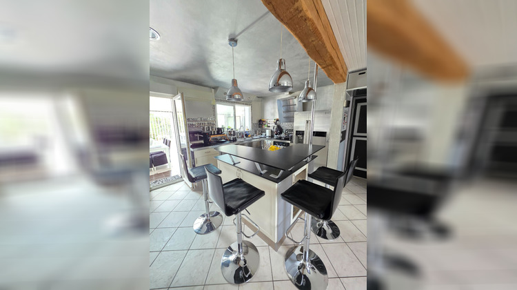 Ma-Cabane - Vente Maison CREVECOEUR-LE-GRAND, 116 m²