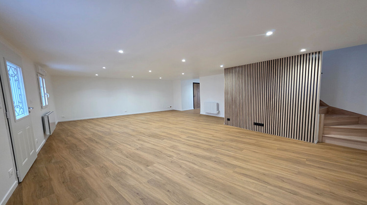 Ma-Cabane - Vente Maison CREVECOEUR-LE-GRAND, 105 m²