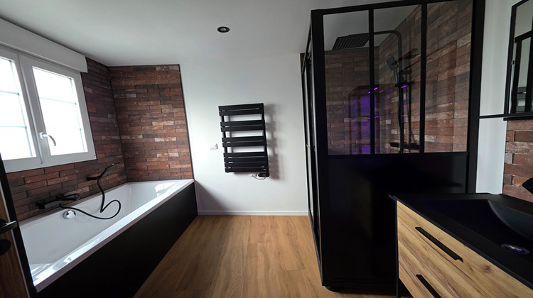 Ma-Cabane - Vente Maison CREVECOEUR-LE-GRAND, 105 m²