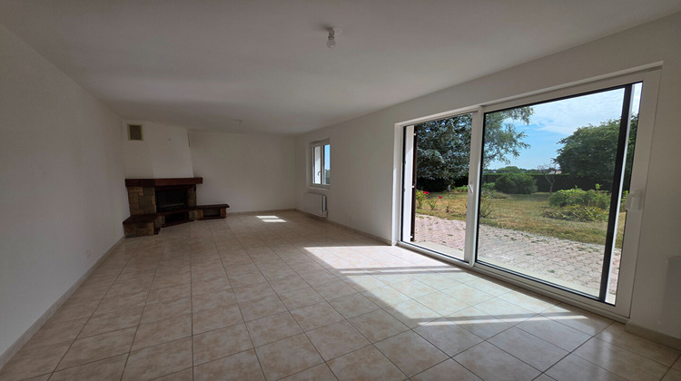 Ma-Cabane - Vente Maison CREVECOEUR-LE-GRAND, 82 m²