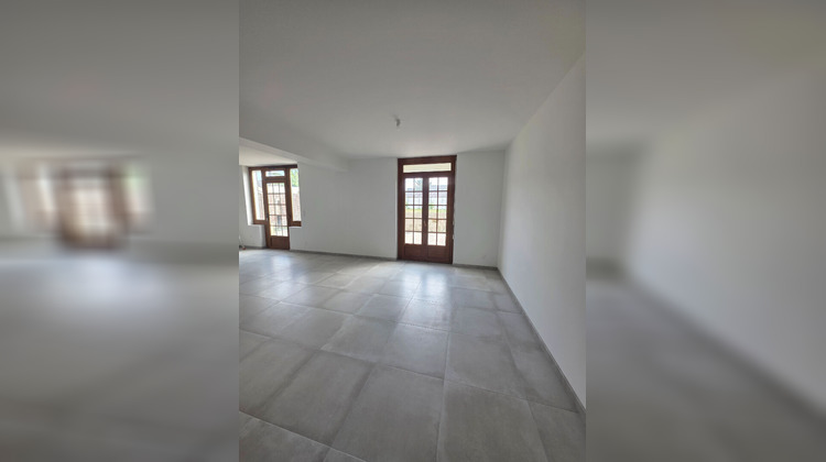 Ma-Cabane - Vente Maison CREVECOEUR-LE-GRAND, 120 m²
