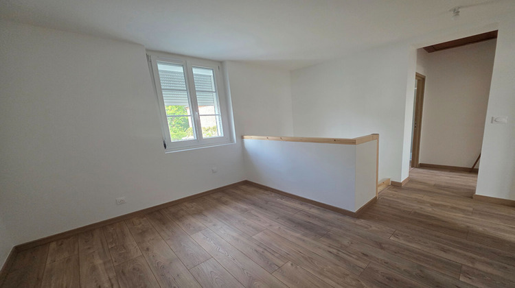Ma-Cabane - Vente Maison CREVECOEUR-LE-GRAND, 120 m²