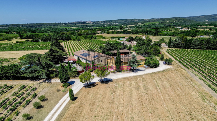 Ma-Cabane - Vente Maison Crillon-le-Brave, 350 m²