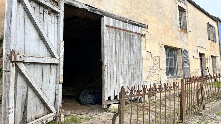 Ma-Cabane - Vente Maison CROCY, 360 m²