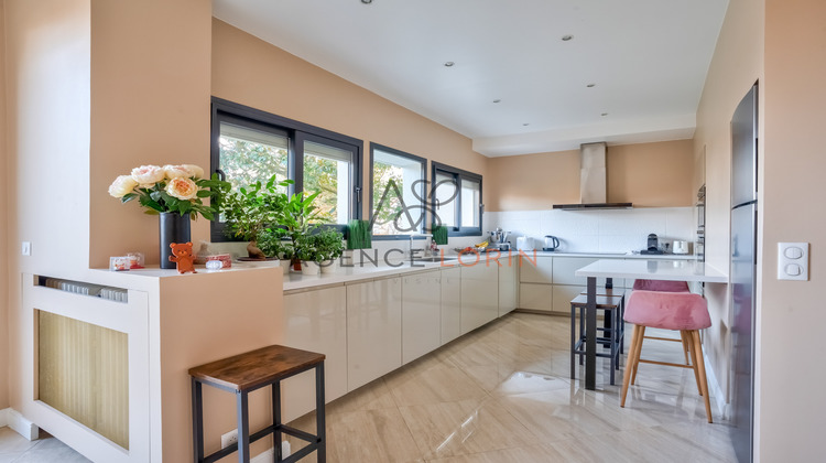 Ma-Cabane - Vente Maison Croissy-sur-Seine, 247 m²