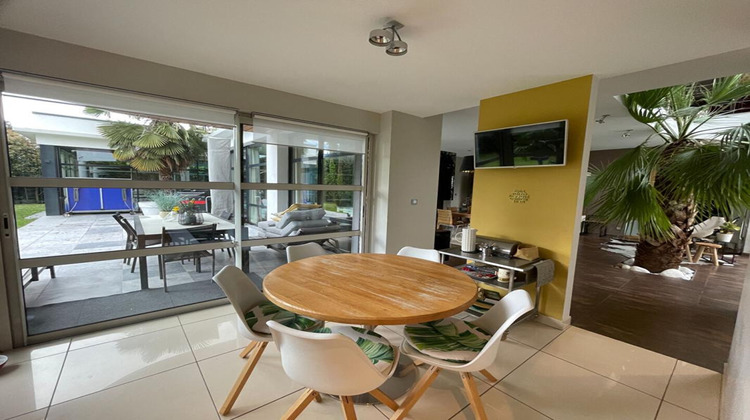 Ma-Cabane - Vente Maison CROIX, 315 m²