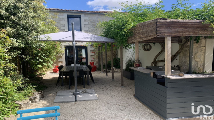 Ma-Cabane - Vente Maison Croix-Chapeau, 200 m²