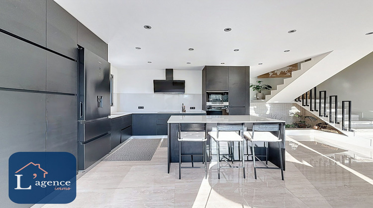 Ma-Cabane - Vente Maison Crozet, 201 m²