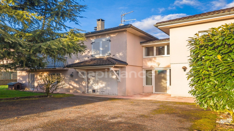 Ma-Cabane - Vente Maison CROZET, 230 m²