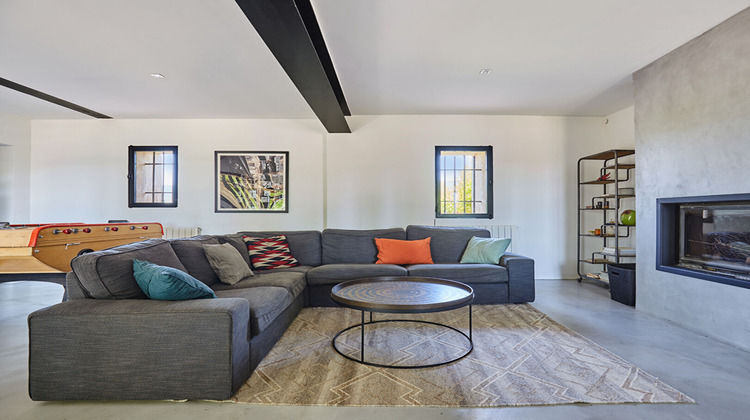 Ma-Cabane - Vente Maison CUCURON, 200 m²