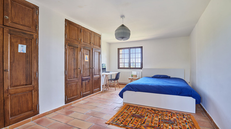 Ma-Cabane - Vente Maison CUCURON, 200 m²