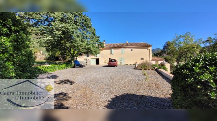 Ma-Cabane - Vente Maison Cuers, 194 m²