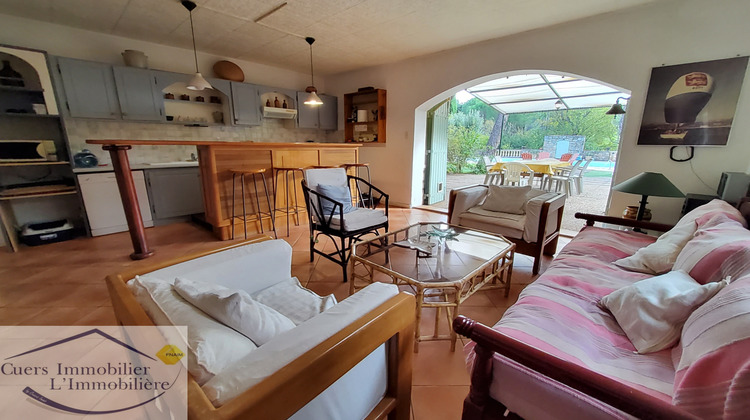 Ma-Cabane - Vente Maison Cuers, 274 m²