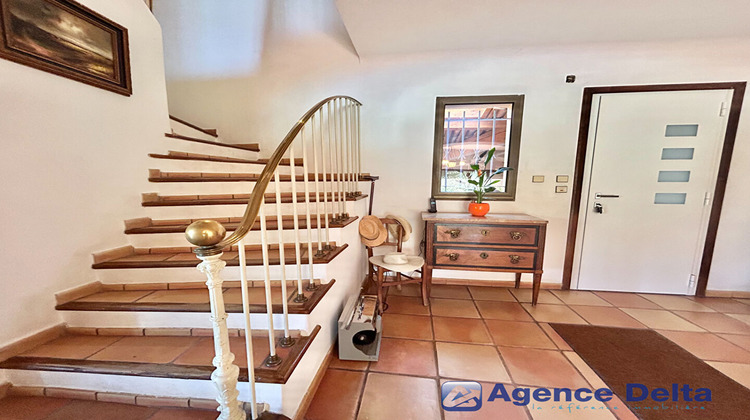 Ma-Cabane - Vente Maison CUERS, 222 m²