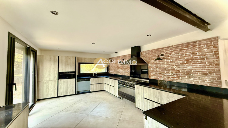 Ma-Cabane - Vente Maison Cuers, 192 m²