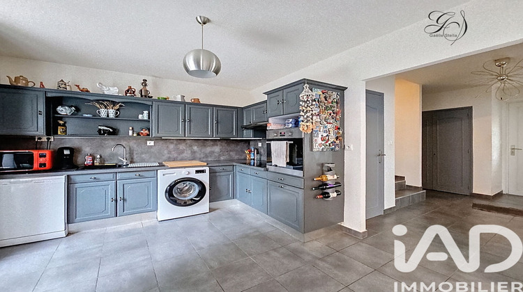 Ma-Cabane - Vente Maison Cuers, 89 m²