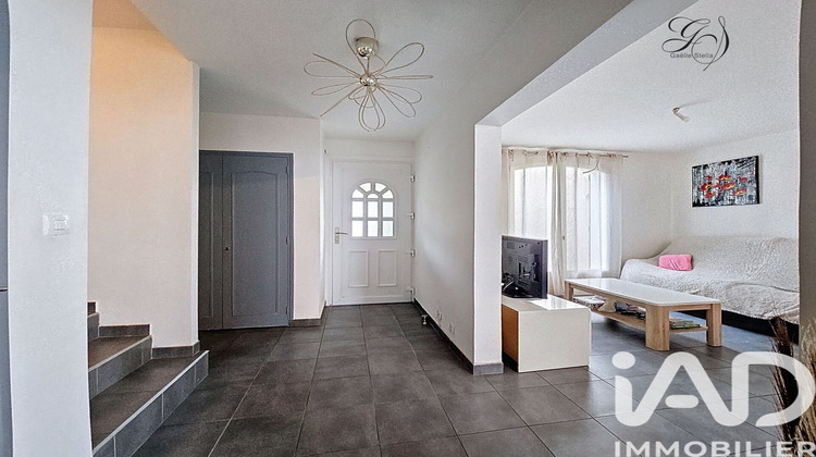 Ma-Cabane - Vente Maison Cuers, 89 m²