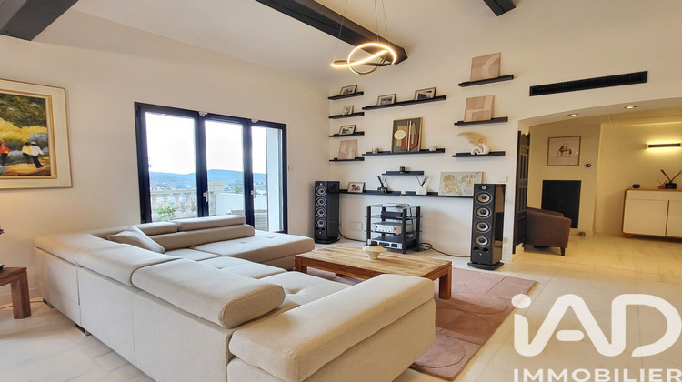 Ma-Cabane - Vente Maison Cuers, 237 m²